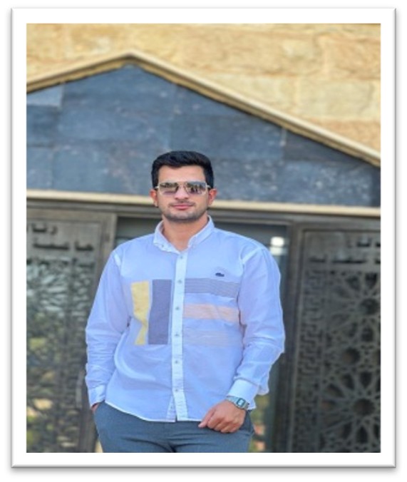 السيد مصطفى اسكندر 